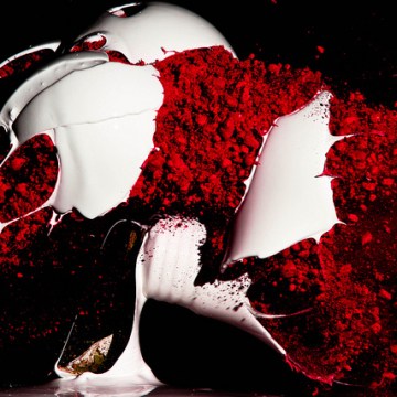 Red/White Shattered Lightbulb